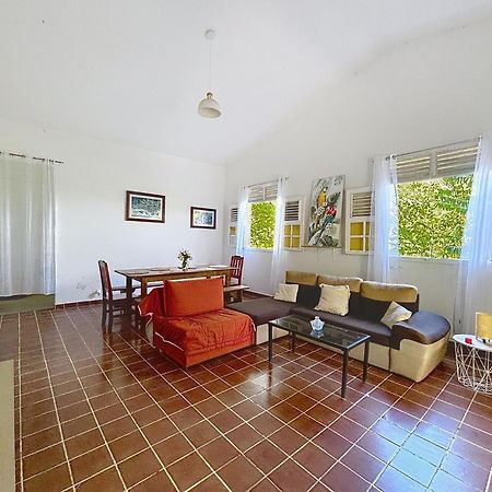 <Casa Colibri> La Desirade Apartment Les Galets Bagian luar foto