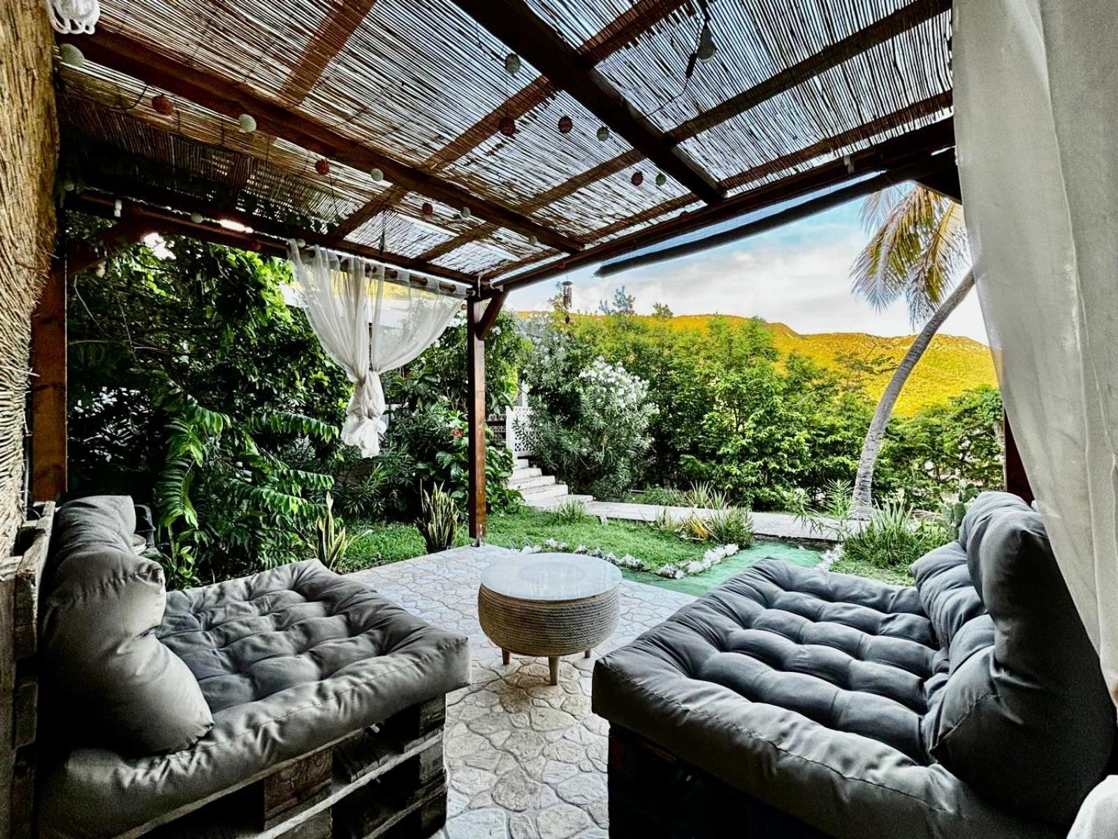<Casa Colibri> La Desirade Apartment Les Galets Bagian luar foto